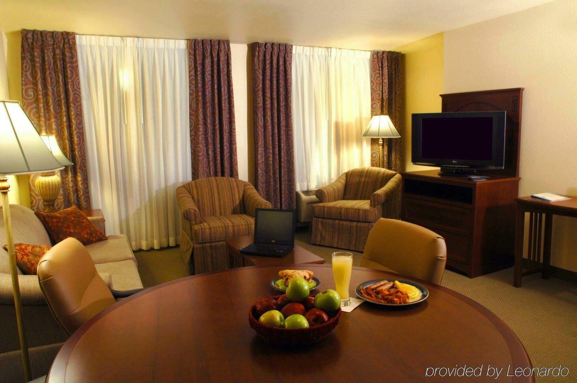 Staybridge Suites Sacramento Airport Natomas, An Ihg Hotel 객실 사진